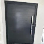 Porta Esquadria de Aluminio Preto Imperial Vidros